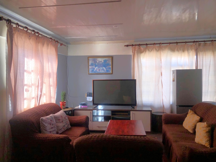 3 Bedroom Property for Sale in Nomzamo Western Cape